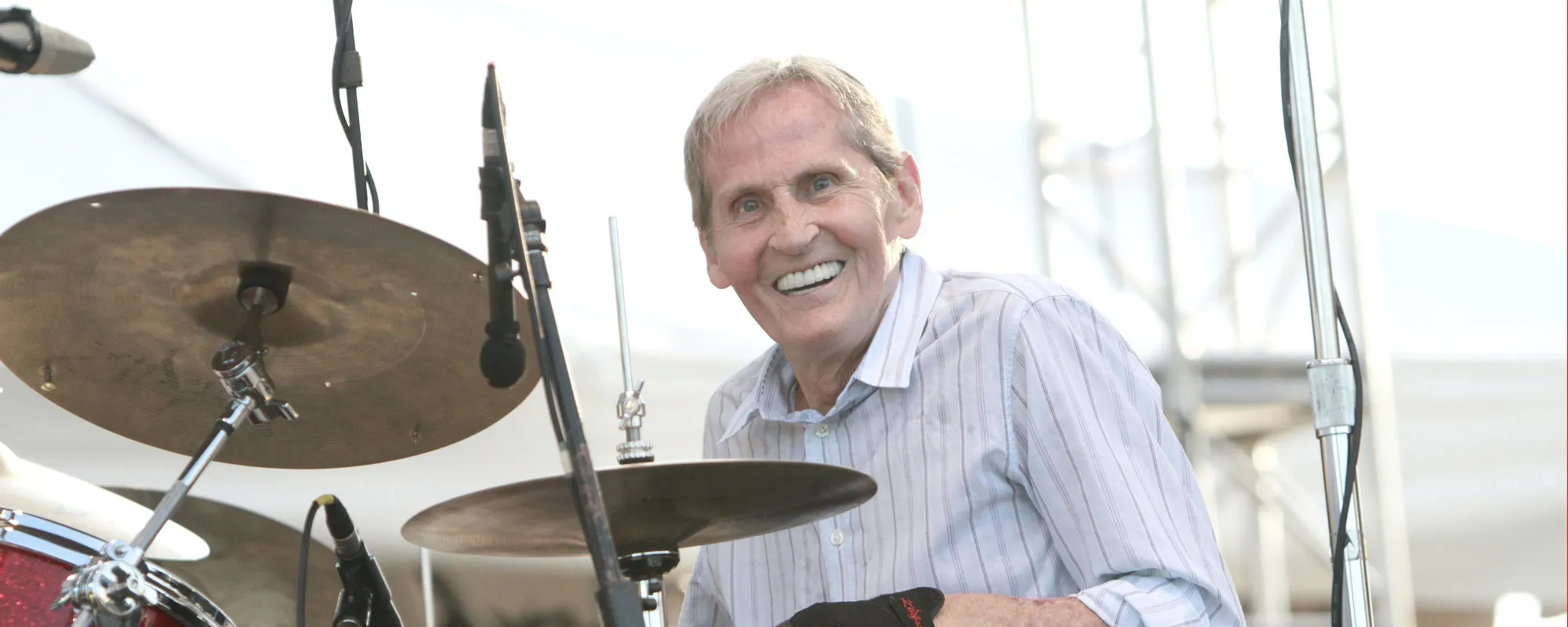 5 Songs You Didn’t Know Levon Helm Wrote for The Band