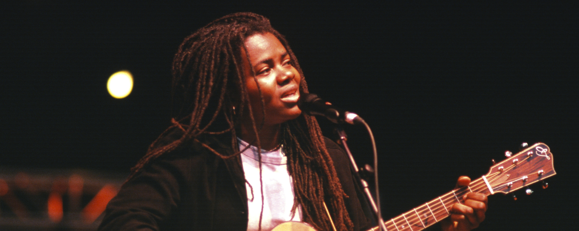 Tracy Chapman Becomes First Black Woman to Score No. 1 Song on Country Chart as Sole Writer