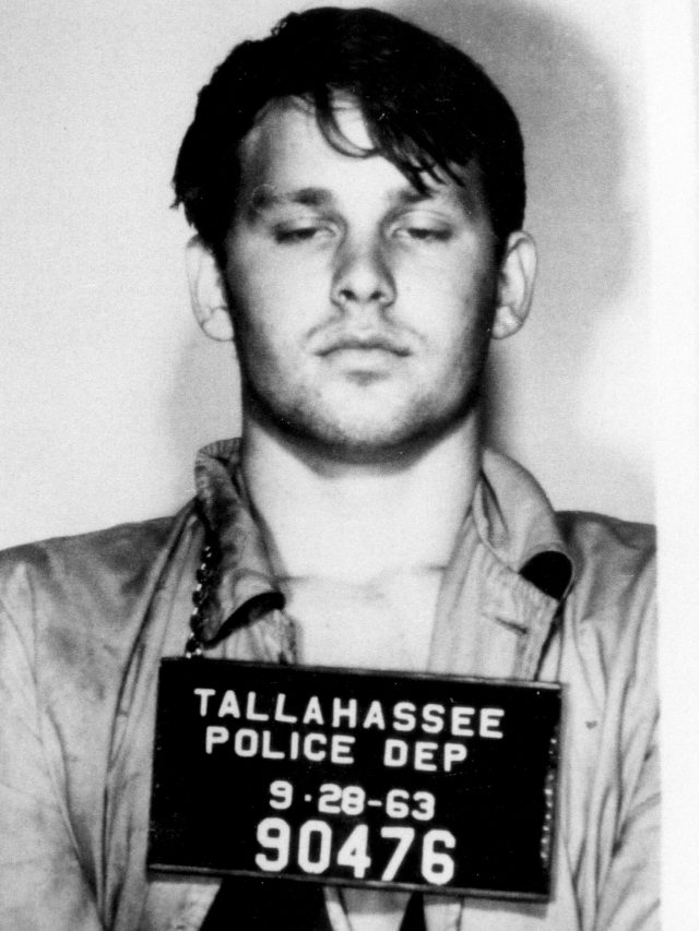 Jim Morrison's 1969 Arrest for Indecency - American Songwriter