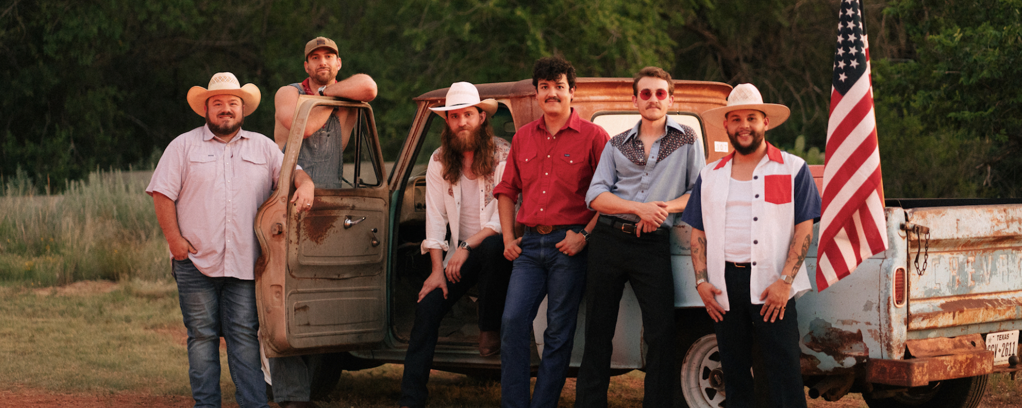 Listen: Flatland Cavalry Spread the Love with “Oughta See You (the Way I Do)”