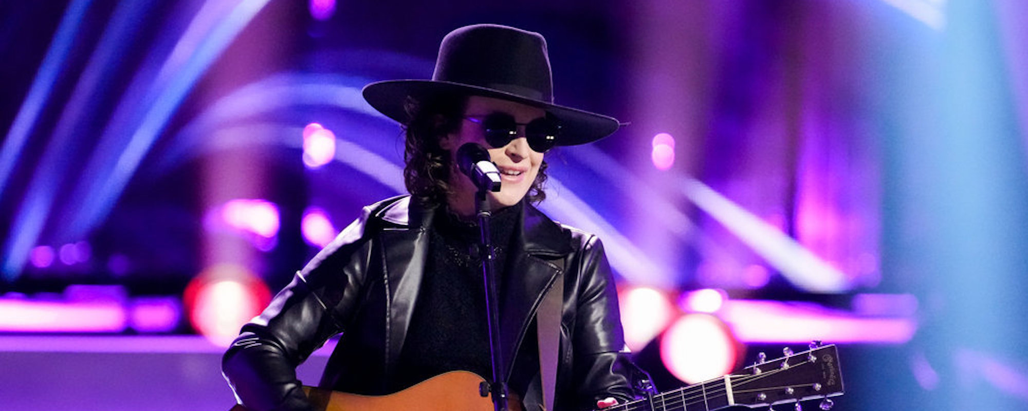 Woman in Black, Jordan Rainer Opens 'The Voice' with Reba's