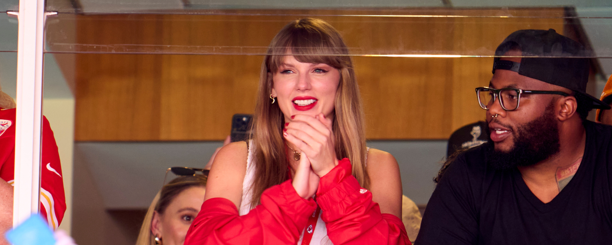 Taylor Swift Helps Bump Sales of Travis Kelce’s Jersey by 400 Percent
