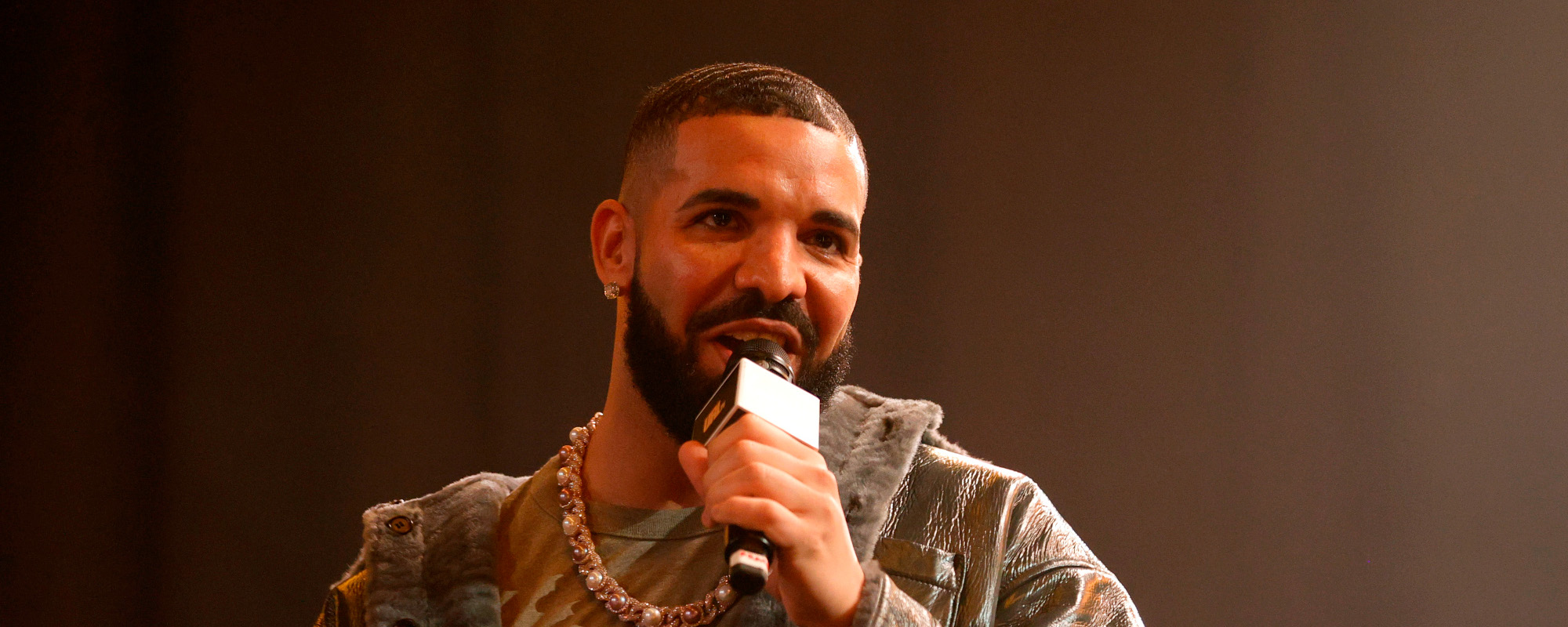 Drake’s Historic Week:  Surpasses 200 Million Certified Sales