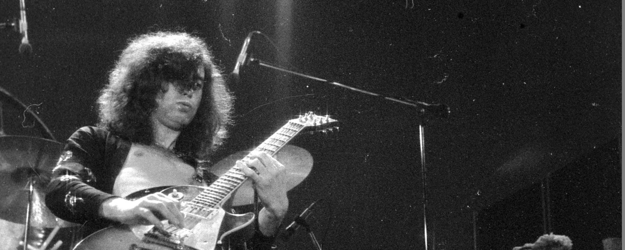 Jimmy Page’s Top 5 Guitar Solos with Led Zeppelin: From “Stairway to Heaven” to “Communication Breakdown”