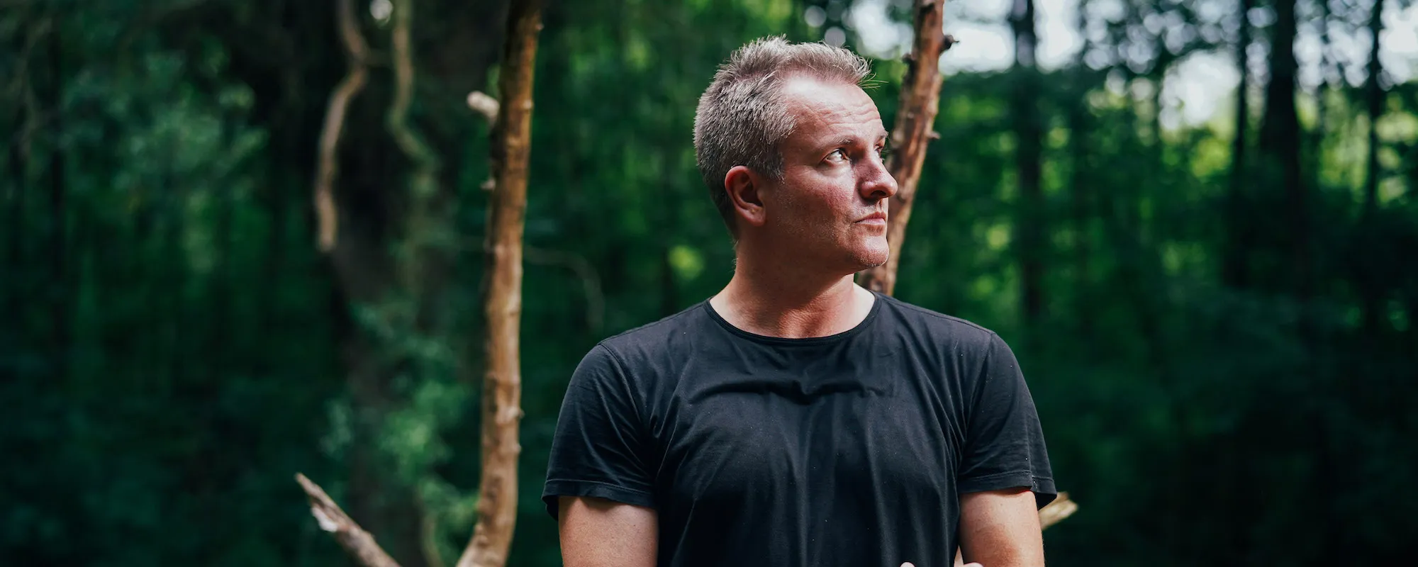Joe Sumner Laces Love, Light, and Family Ties on Solo Debut ‘Sunshine In the Night’