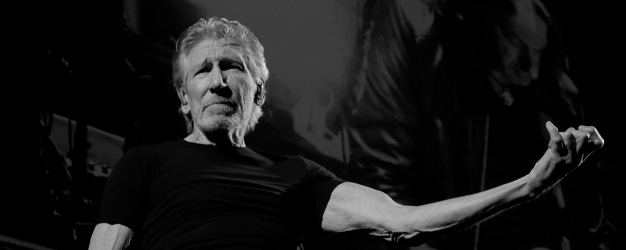 Roger Waters Shares the Meaning Behind “Breathe” Following ‘Dark Side of the Moon’ Redux