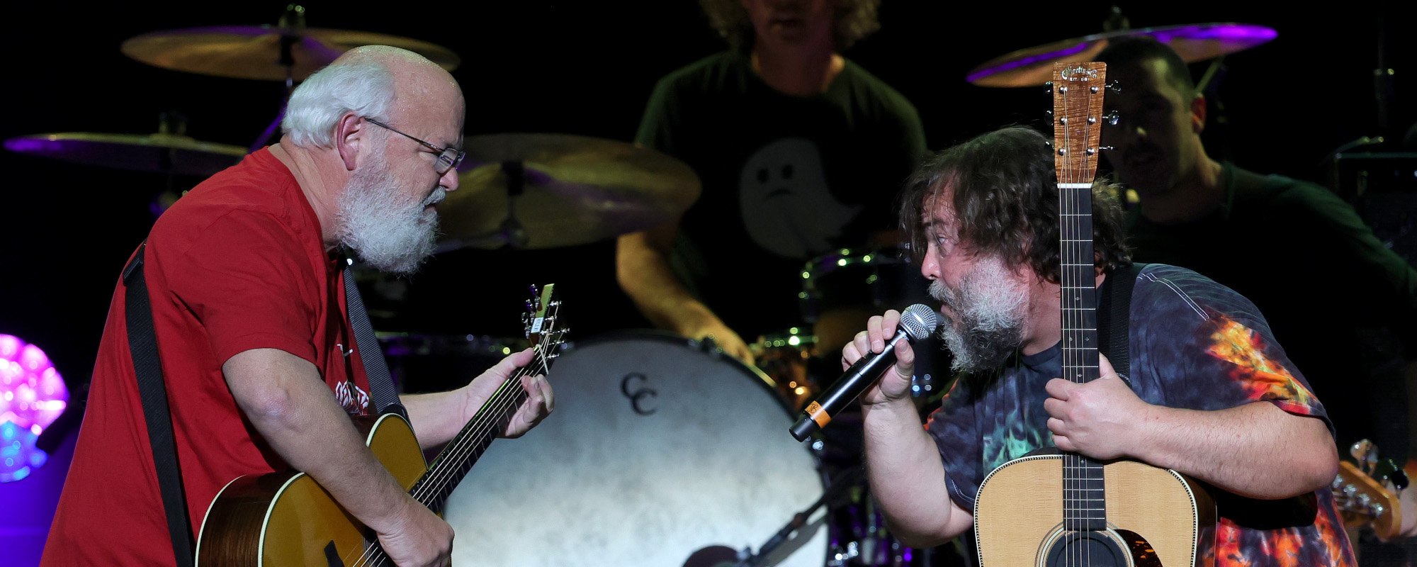 Tenacious D Brings Crusade, Dave Hill to 2024 U.K. Spicy Meatball Tour; Shares New Dates
