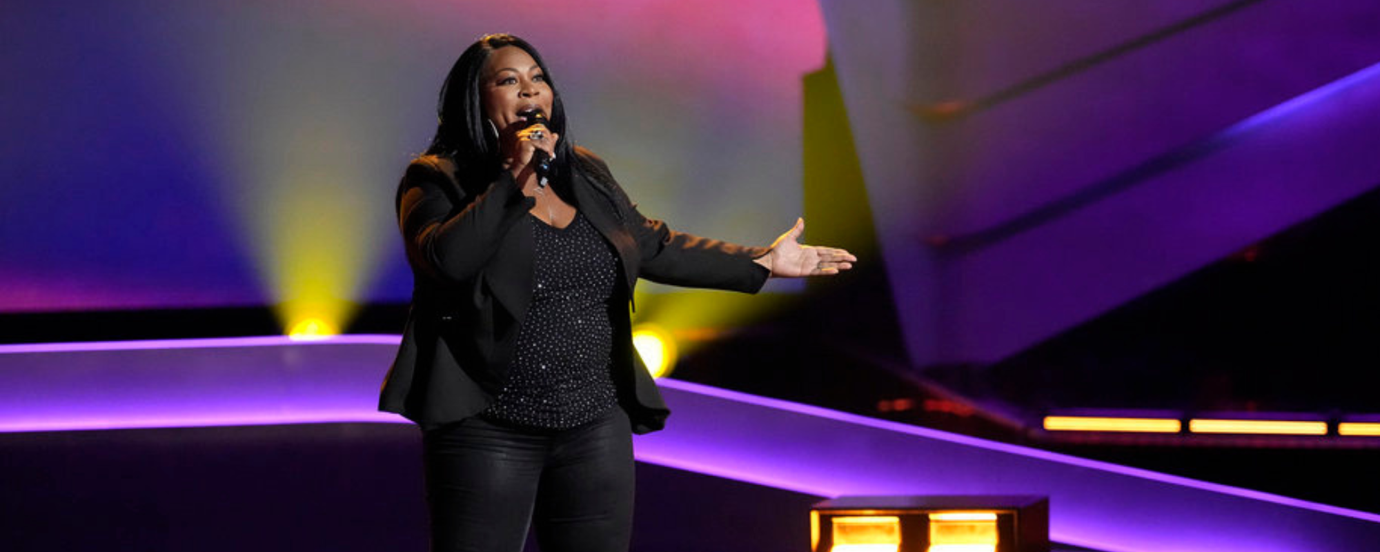 Former Backup Singer Ms. Monét Owns ‘The Voice’ Stage with Powerful Steve Winwood Cover