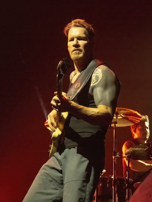 5 Artists Banned from ‘Saturday Night Live’ American Songwriter