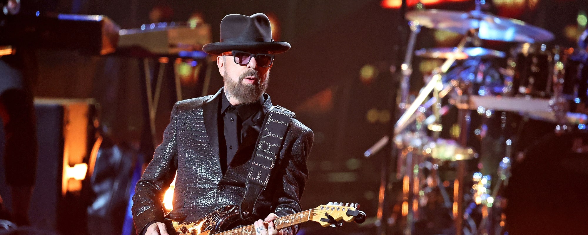 Eurythmics Co-Founder Dave Stewart Introduces His New Group The Time Experience Project with Debut Single “Brings Me Home”