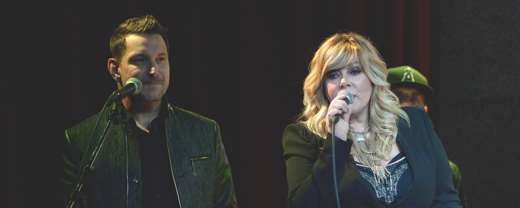 Jamie O’Neal and Ty Herndon Yearn for Togetherness In “Merry Christmas Baby” [Exclusive Premiere]