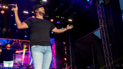 Luke Bryan at the 2023 Windy City Smokeout