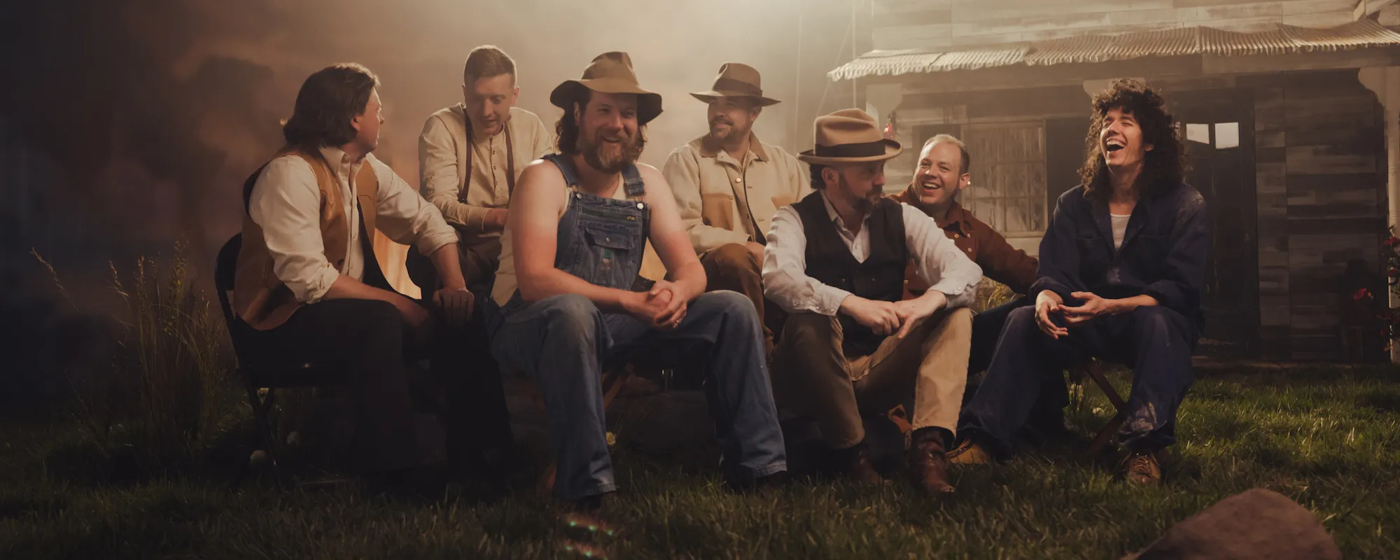Tyler Childers Adds New Dates to Sold-Out 2024 Mule Pull Tour