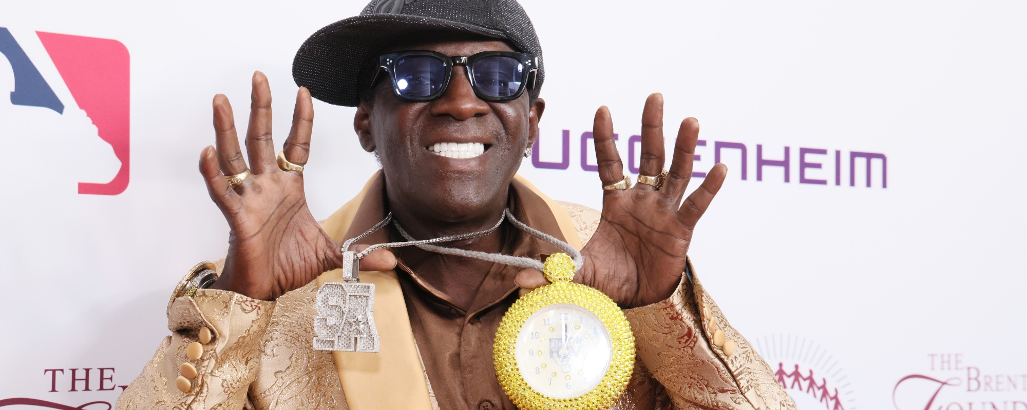 Flavor Flav Has Viral Fanboy Moment During Cher’s Macy’s Thanksgiving Day Parade Performance