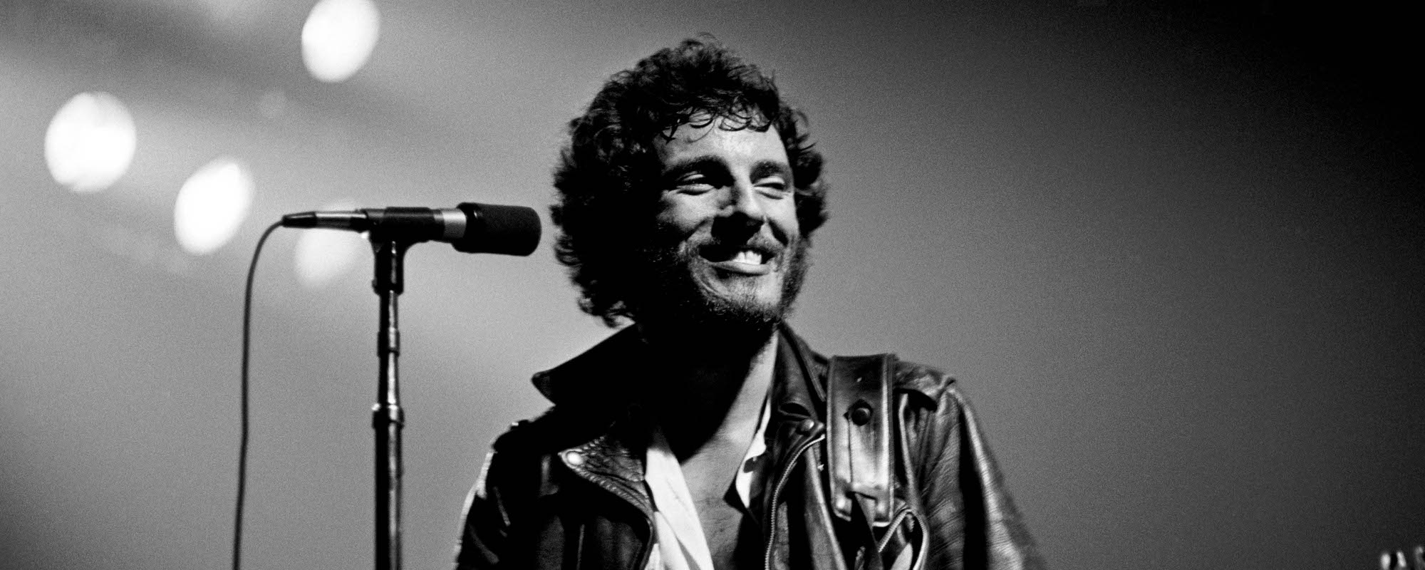 5 Top Bruce Springsteen Songs with Iconic Sax Solos - American Songwriter