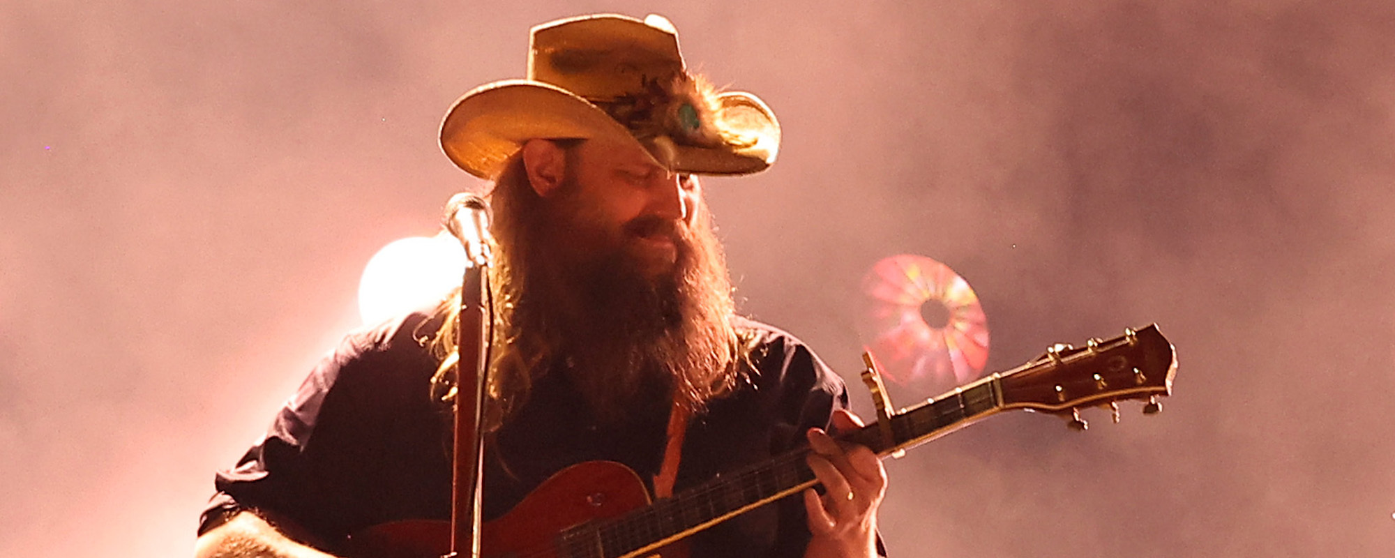 Fear of Commitment and the Healing Meaning Behind Chris Stapleton’s ‘Traveller’ Track “Fire Away”