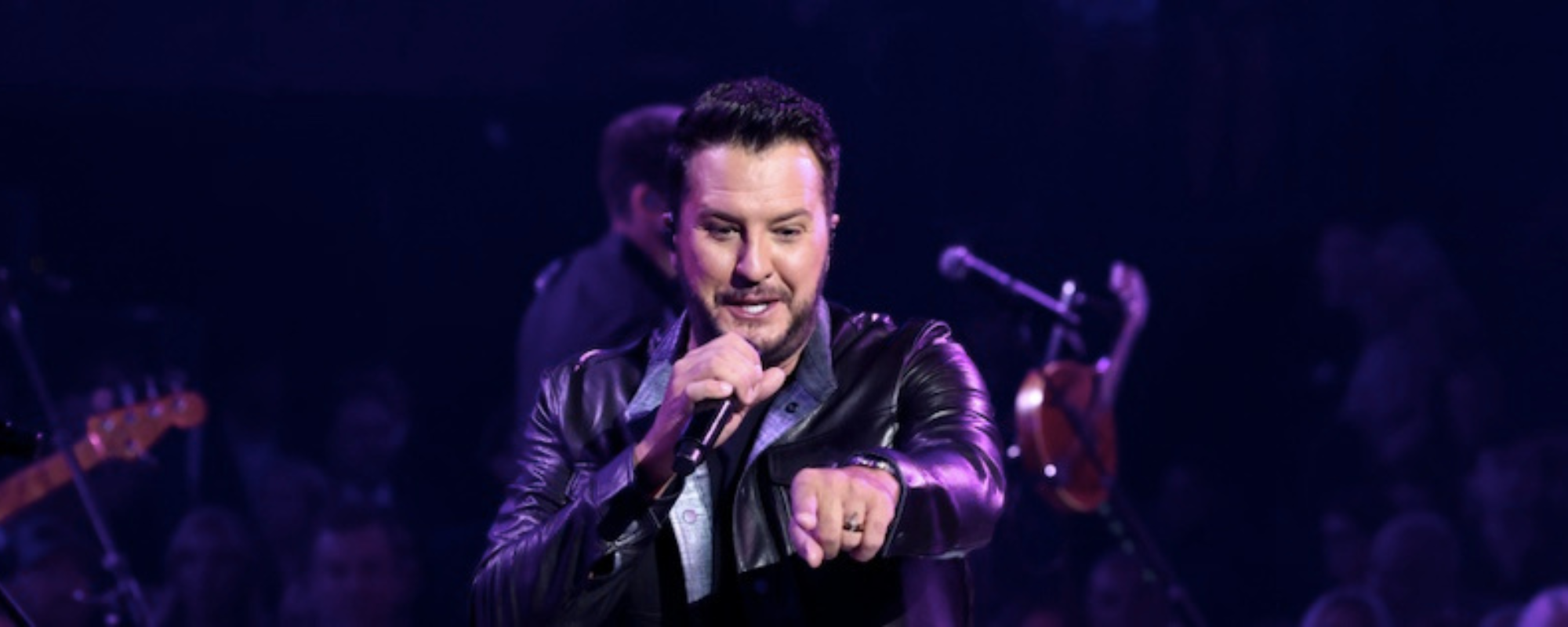 Luke Bryan Celebrates His Many No. 1 Hits with Five-Song Medley for 2023 CMA Awards