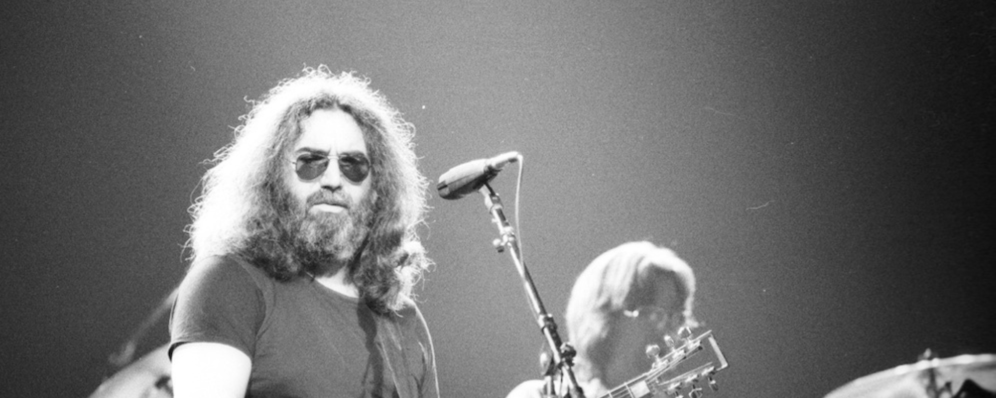 New Auction Offers Rare and Curated Items from the Grateful Dead Including Art, Photos, Instruments, and More