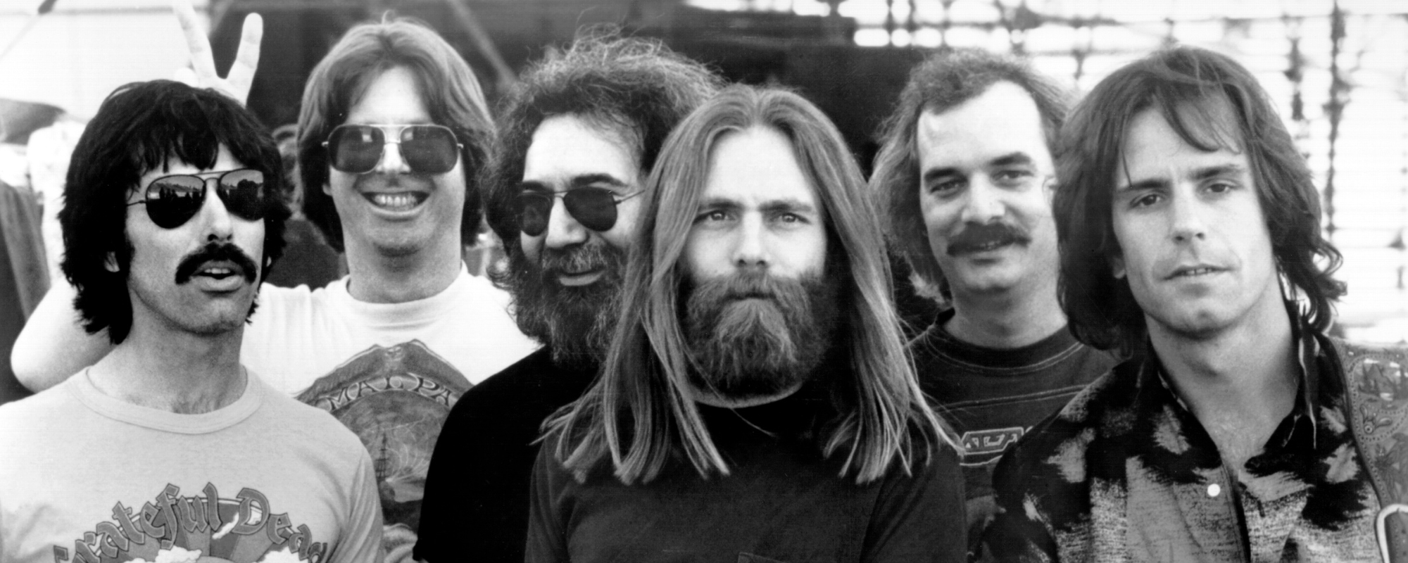5 of the Most Legendary Concerts by (or to Celebrate) the Grateful Dead