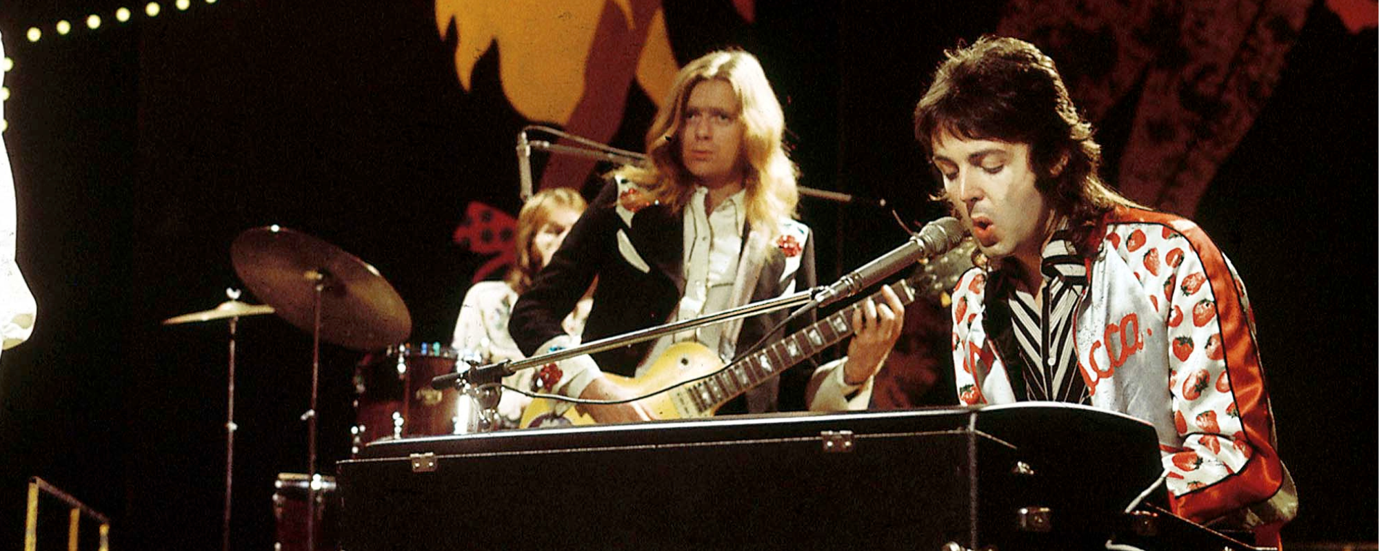 How to Find Chords That Fit Together Like The Beatles’ “Let It Be”