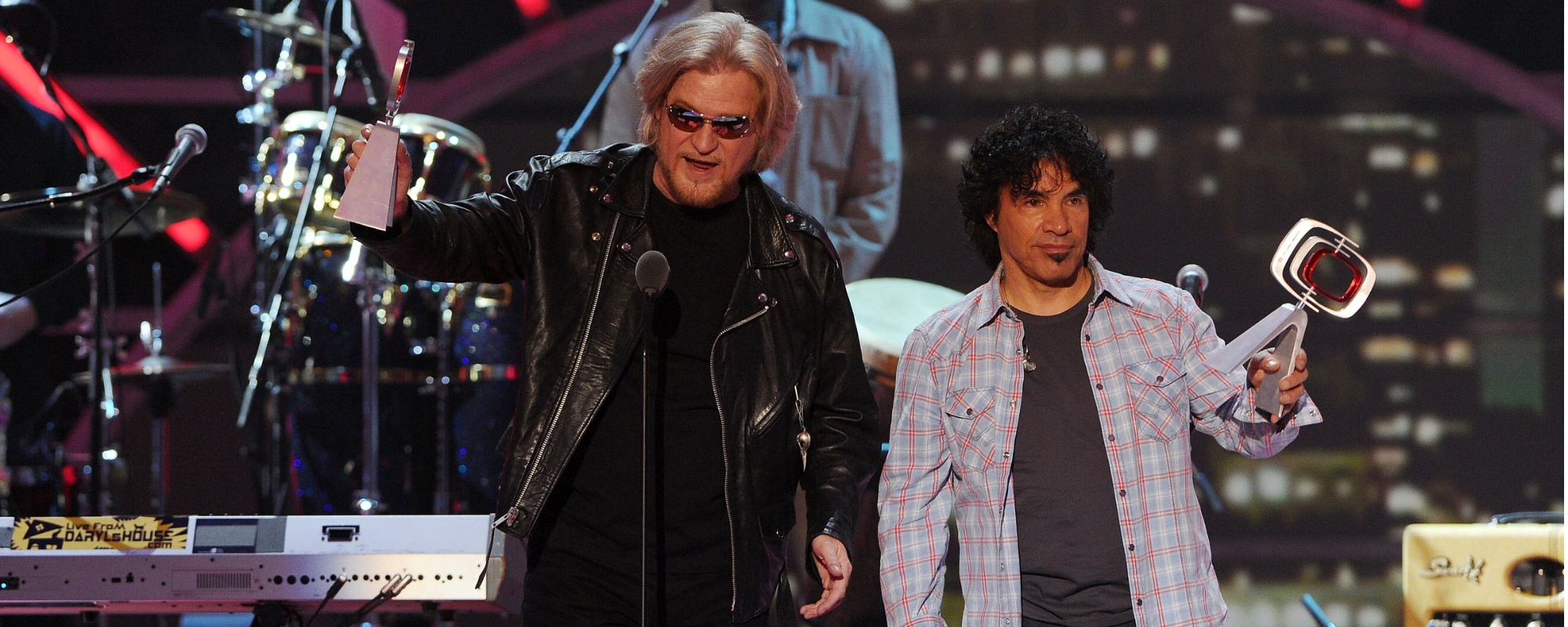 New Details Emerge in Hall & Oates Legal Battle