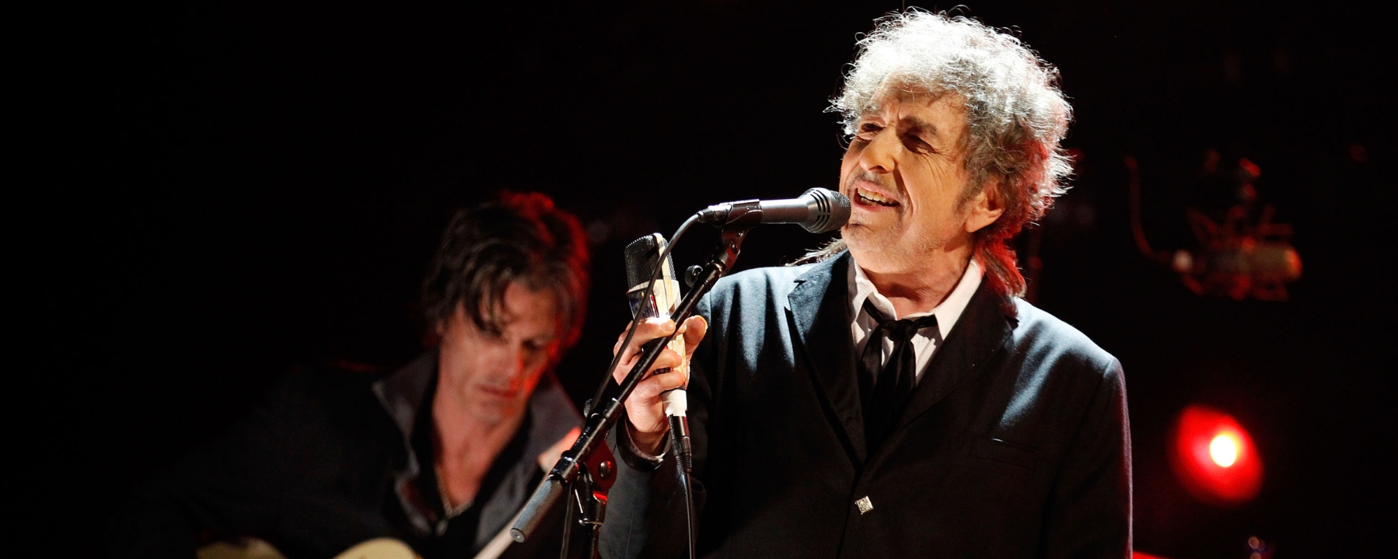 Bob Dylan Has Been Playing City-Specific Covers During Tour to the Delight of Fans
