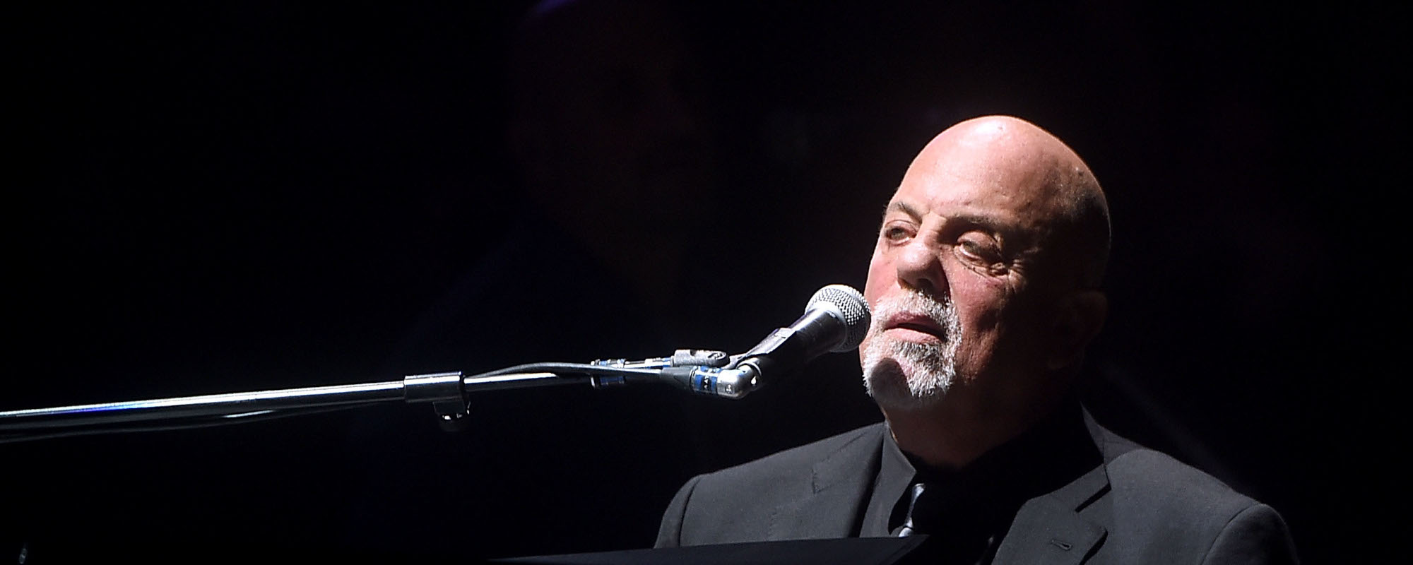 Billy Joel Shares Update on Post-MSG Residency Plans: “I’m Not Leaving [Touring]”