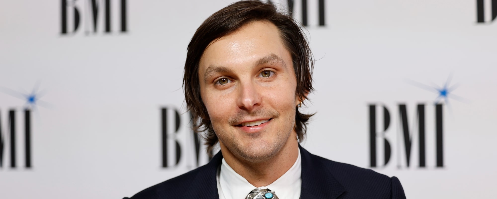 Charlie Worsham Introduces Compadres Fund to Support Arts Education, Mental Health Services