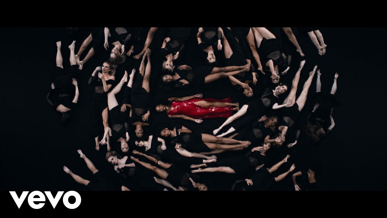 Exclusive Allison Russell Talks Grammy Nominations and Living a