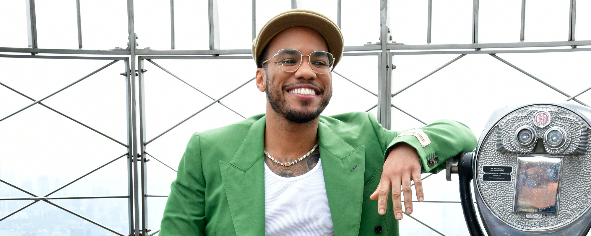 First Look at Anderson .Paak’s alter ego, Anderswim .Shaark, on Nickelodeon’s ‘Baby Shark’s Big Show’