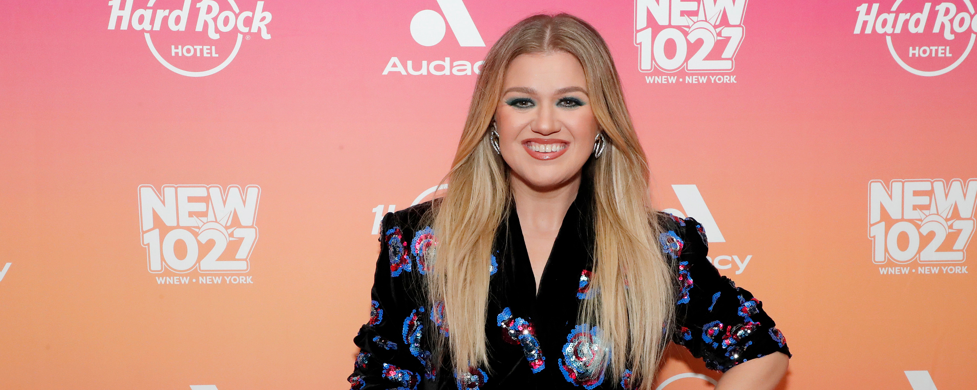 What is Kelly Clarkson’s Net Worth? How Much Does the Music Star and TV Show Host Earn?