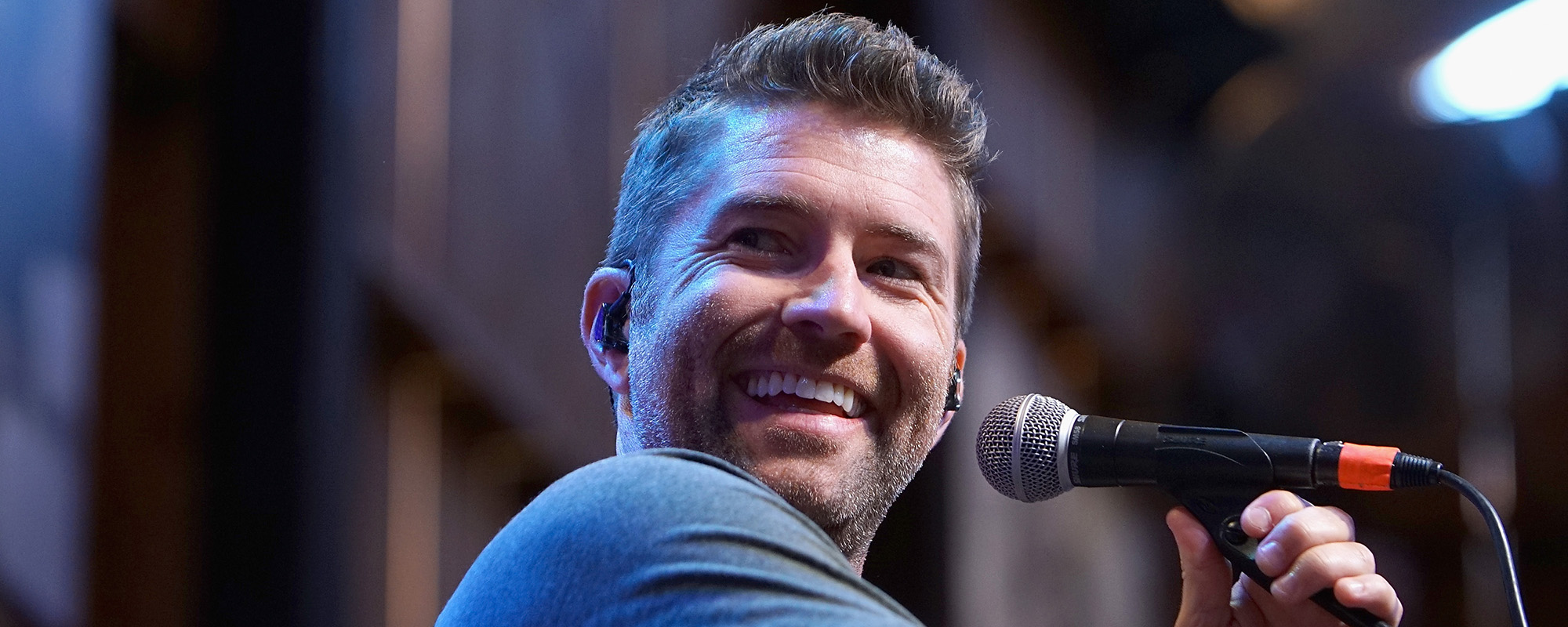 Josh Turner Joins Pandora Billionaires Club, is Honored by Home State
