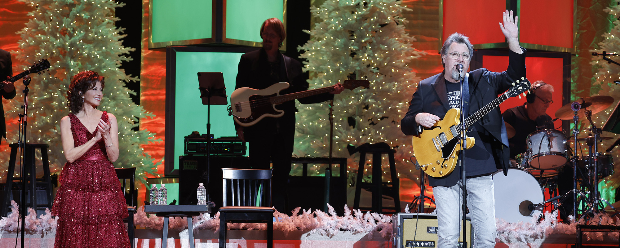 Review: Vince Gill and Amy Grant Celebrate Togetherness with Christmas at the Ryman