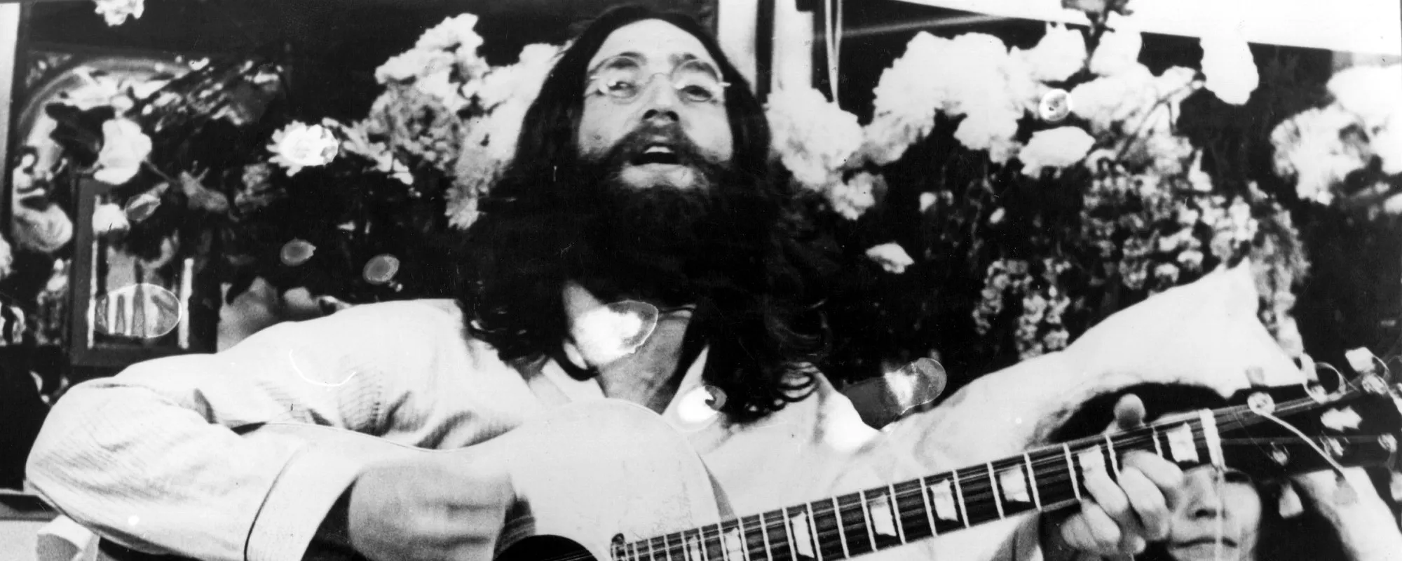 Rare Vinyl Discs Featuring John Lennon’s “Give Peace a Chance” Donated to Charities by Yoko Ono & Sean Lennon