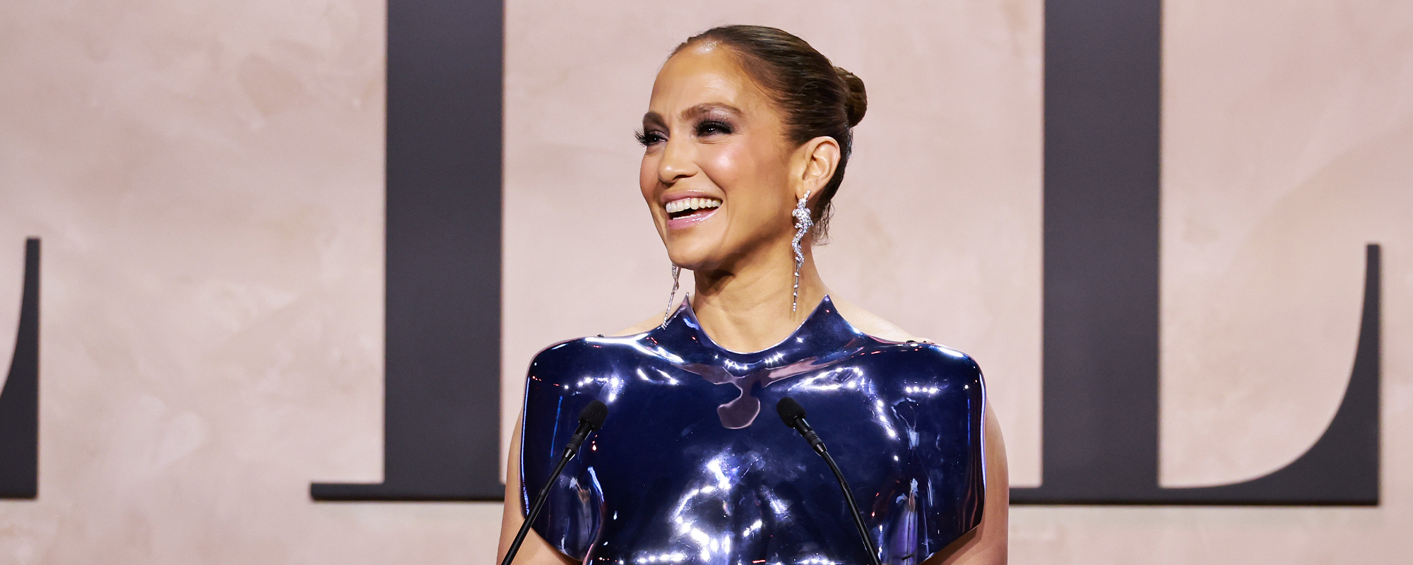 Jennifer Lopez Dubs Taylor Swift Her Woman of the Year in Red Carpet Clip