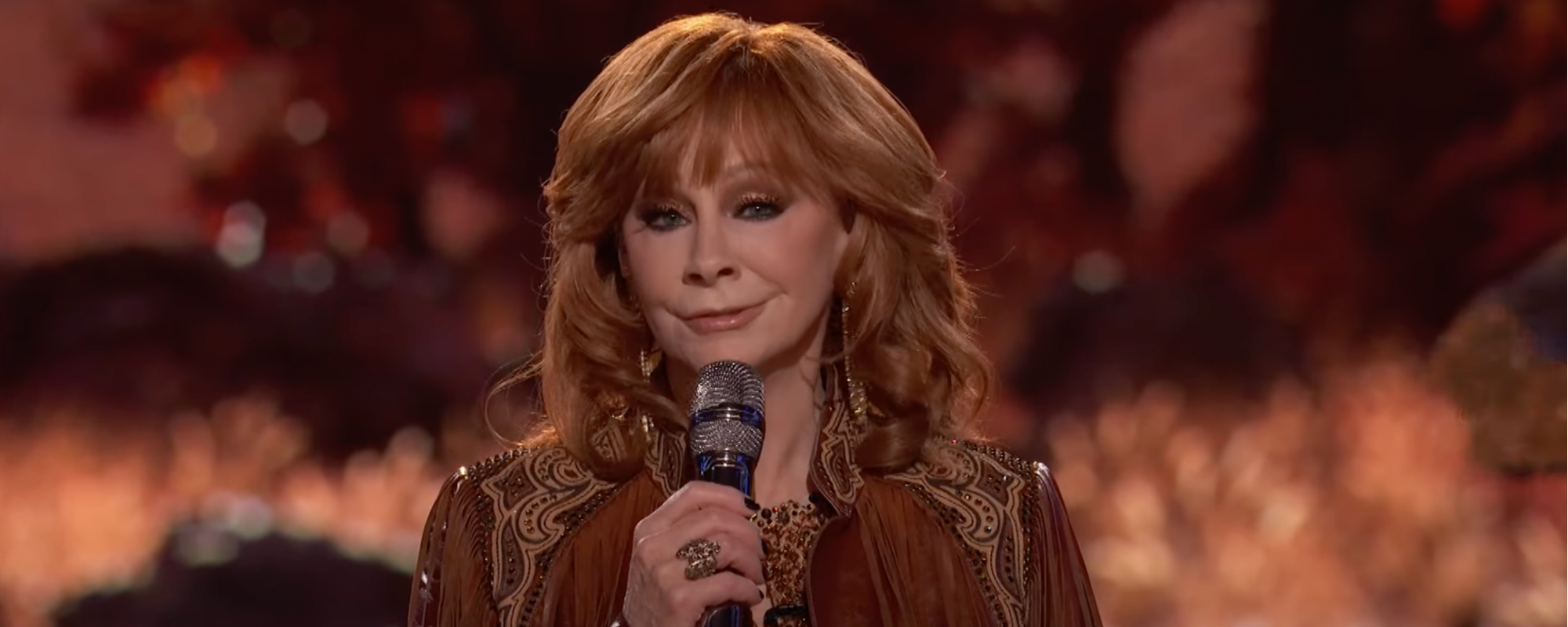 Reba McEntire Delivers Emotional Tribute to Late Mom With ‘The Voice’ Performance