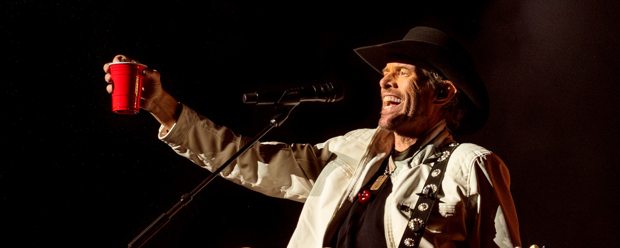 Toby Keith announces Las Vegas concerts amid stomach cancer battle