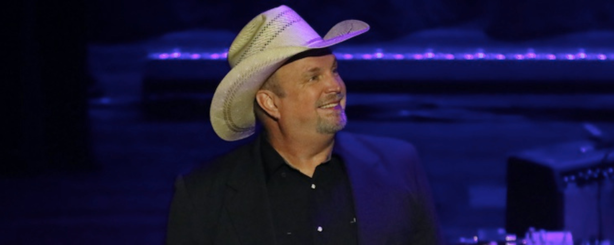 Garth Brooks Says His No-Phone Policy Changed His Shows for the Better
