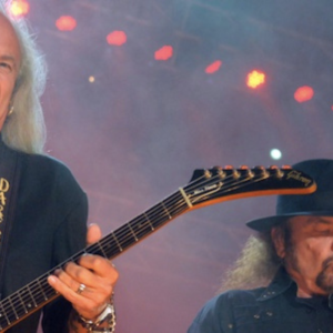 3 Riffs From the 1970s That Made Us All Want To Pick up a Guitar