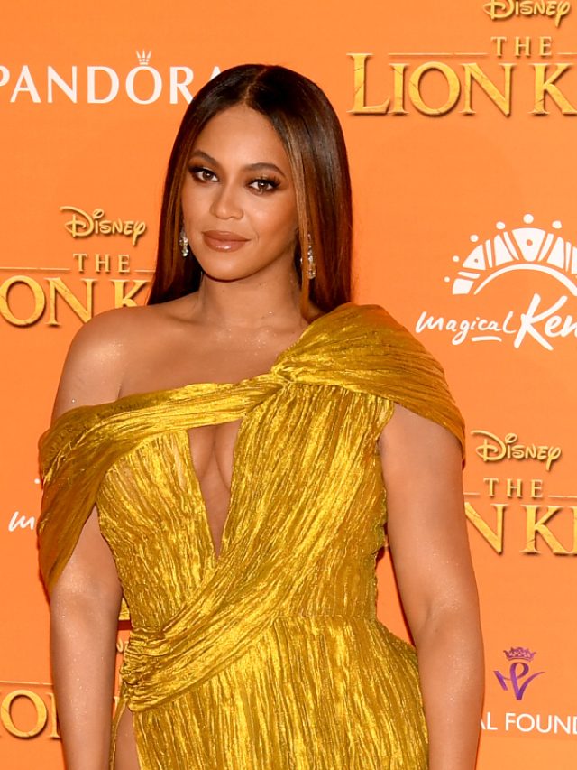 The Meaning Behind The Beatles Cover “Blackbird” by Beyoncé on ‘Cowboy Carter’