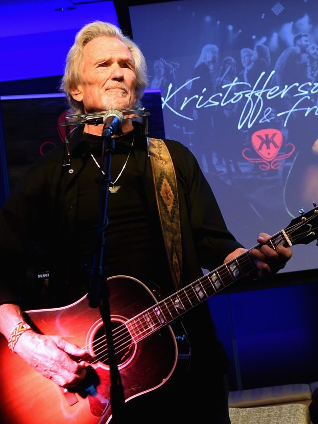 4 Underrated Kris Kristofferson Tracks For Country Music Lovers