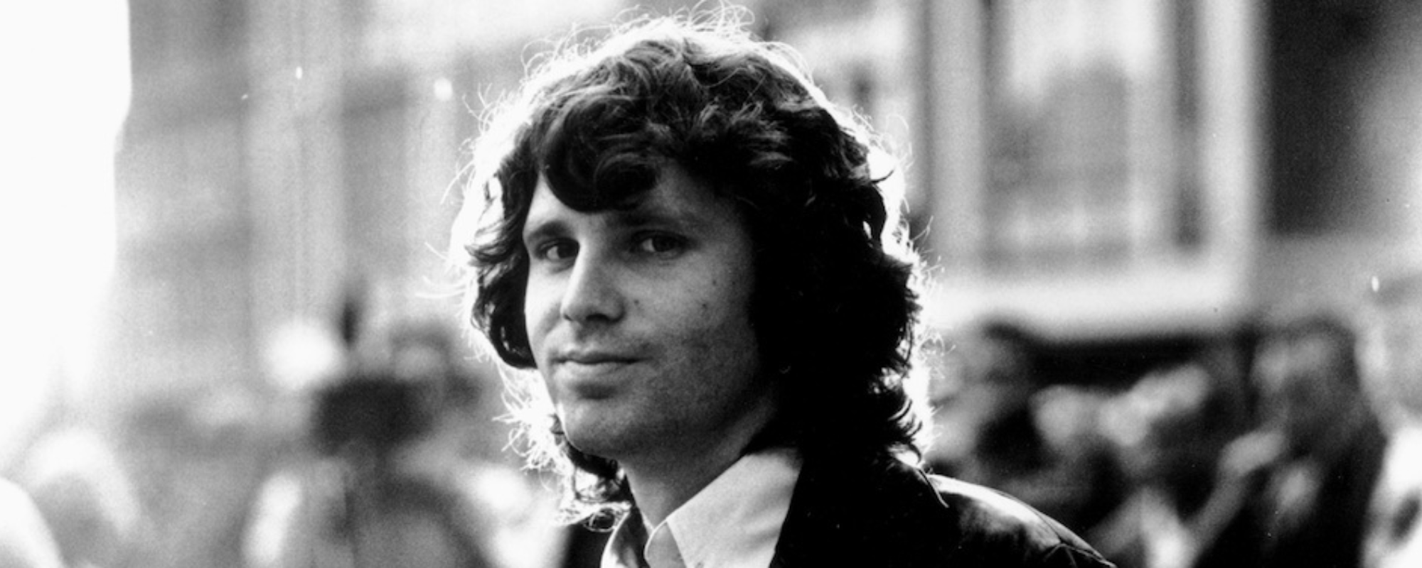 3 Must-Read Books That Highlight the Creative Mind of The Doors’ Jim Morrison