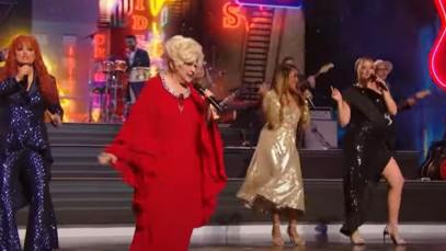 Brenda Lee and other country stars