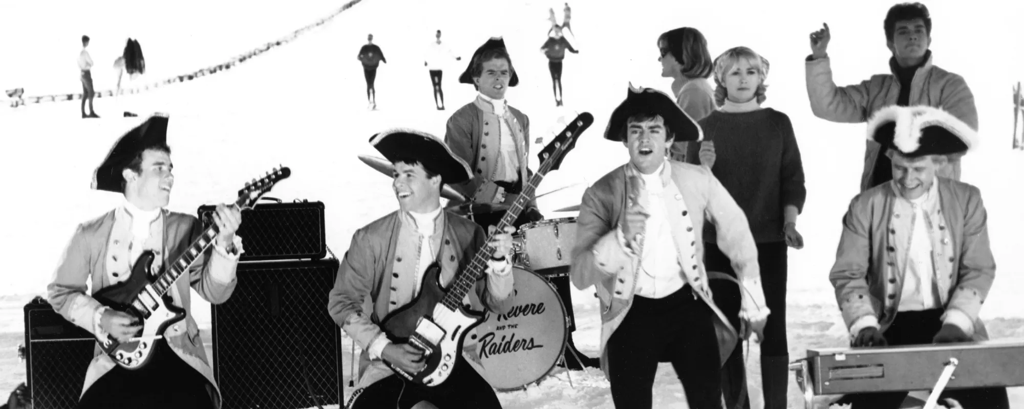 3 Songs You Didn’t Know Mark Lindsay Wrote for Paul Revere & the Raiders