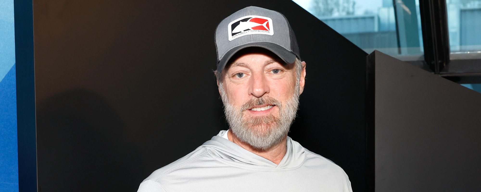 Darryl Worley Shares Tragic Image of His Barn up in Flames: “I Don’t Think I Will Get This Sight Out of My Mind”