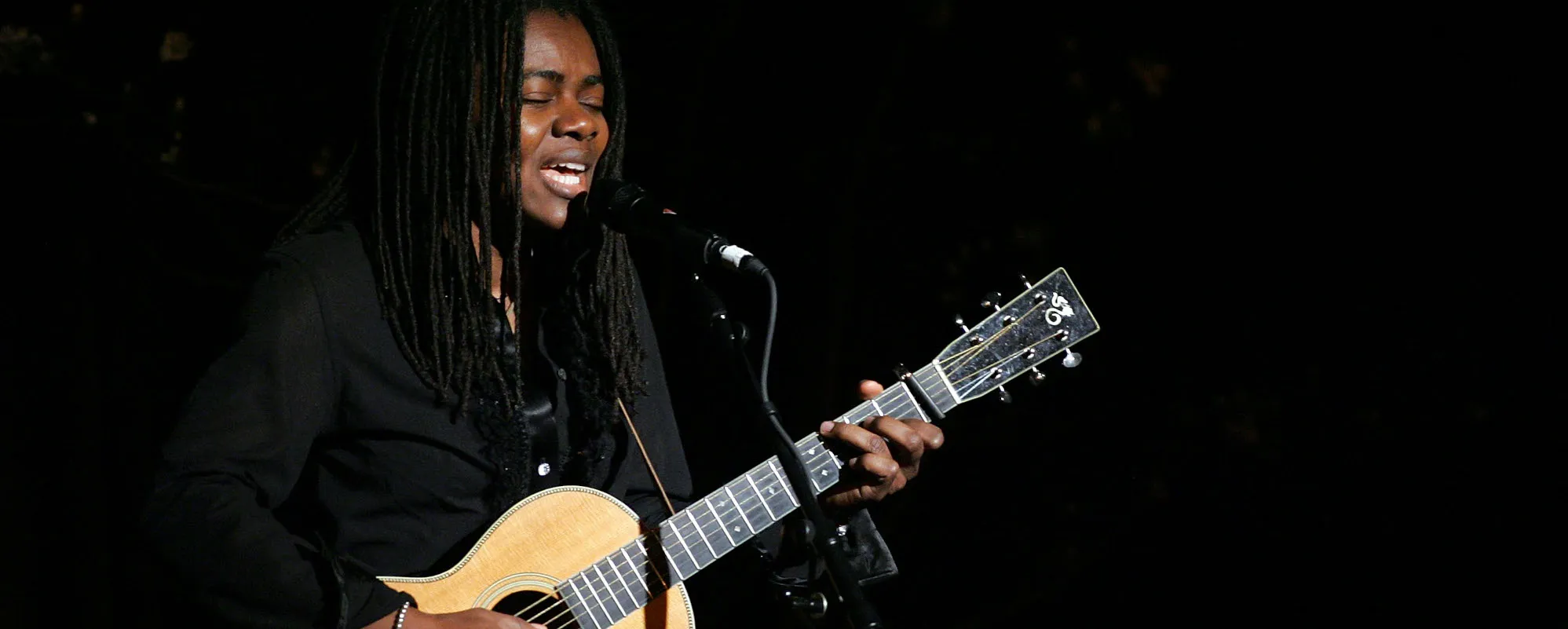 3 Hit Songs You Didn’t Know Tracy Chapman Wrote Solo Besides “Fast Car”