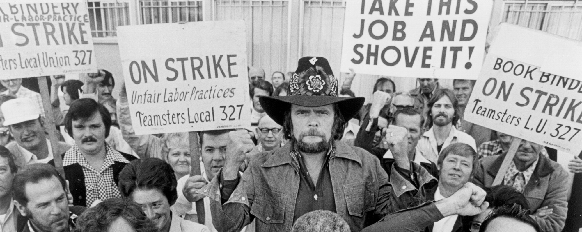 The Defiant Meaning Behind Johnny Paycheck’s “Take This Job and Shove It,” an ’80s Pop Culture Phenomenon
