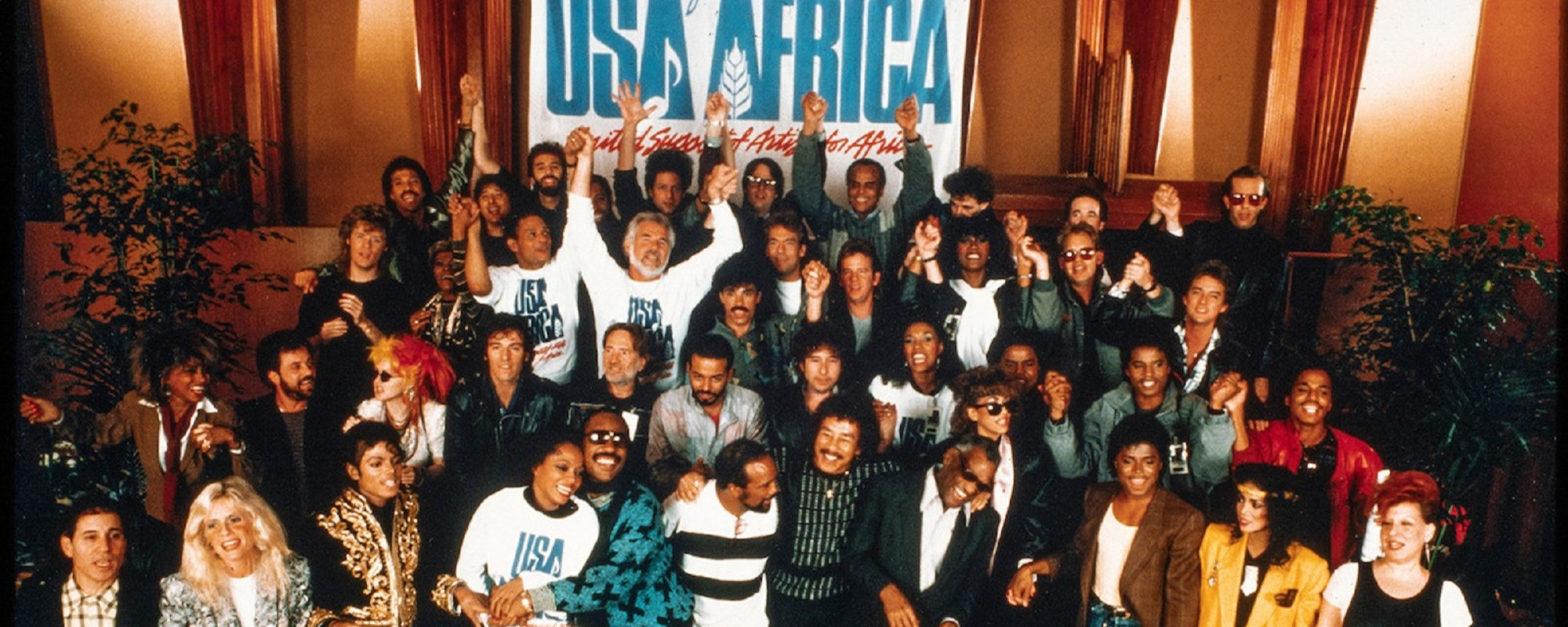 3 عجائب لمرة واحدة مع مقاطع فيديو موسيقية رائعة حقًا 3 عجائب لمرة واحدة مع مقاطع فيديو موسيقية رائعة حقًا