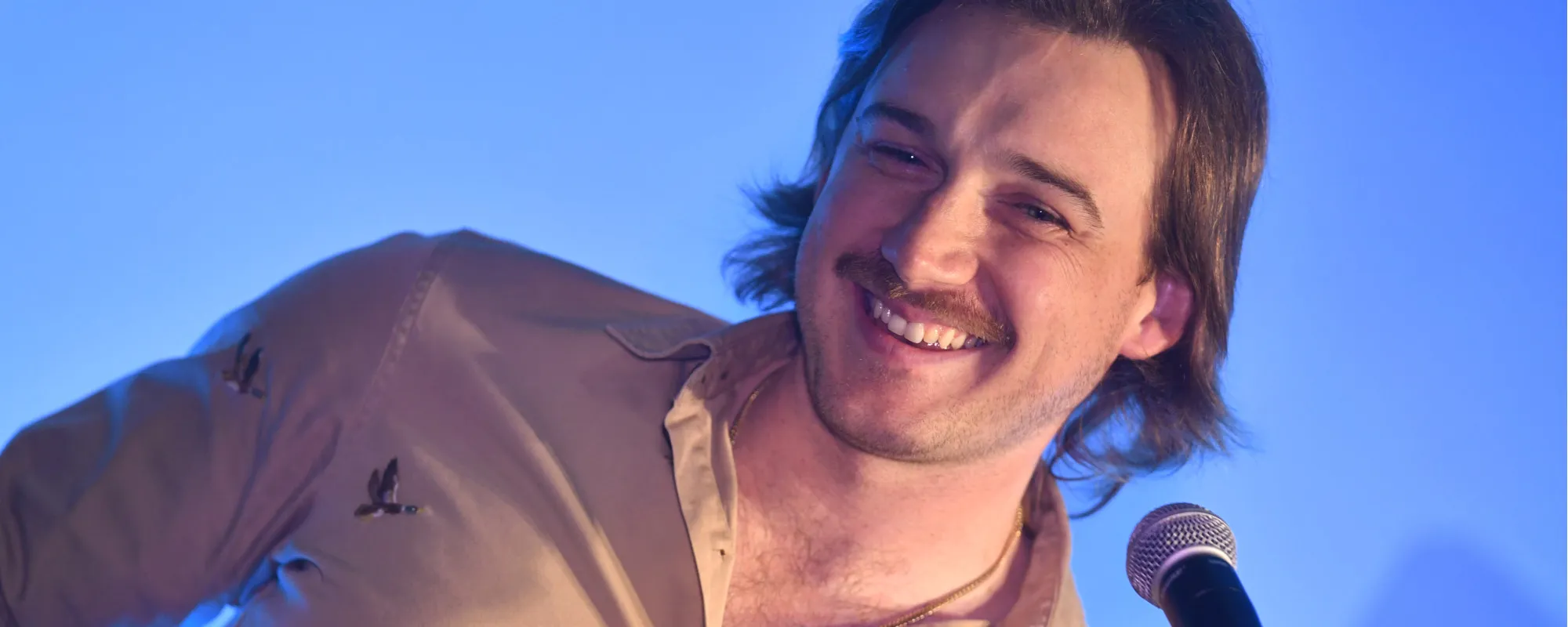 Watch Morgan Wallen’s Family Jam Out at His Concert, Sing Along to “The Way I Talk”