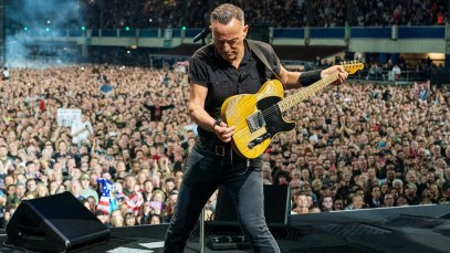 Bruce Springsteen Salutes Late Guitar Great Duane Eddy, Previews European Tour in New Video Messages